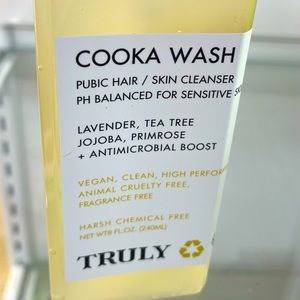 NIB!! TRULY COOKA WASH (full size)